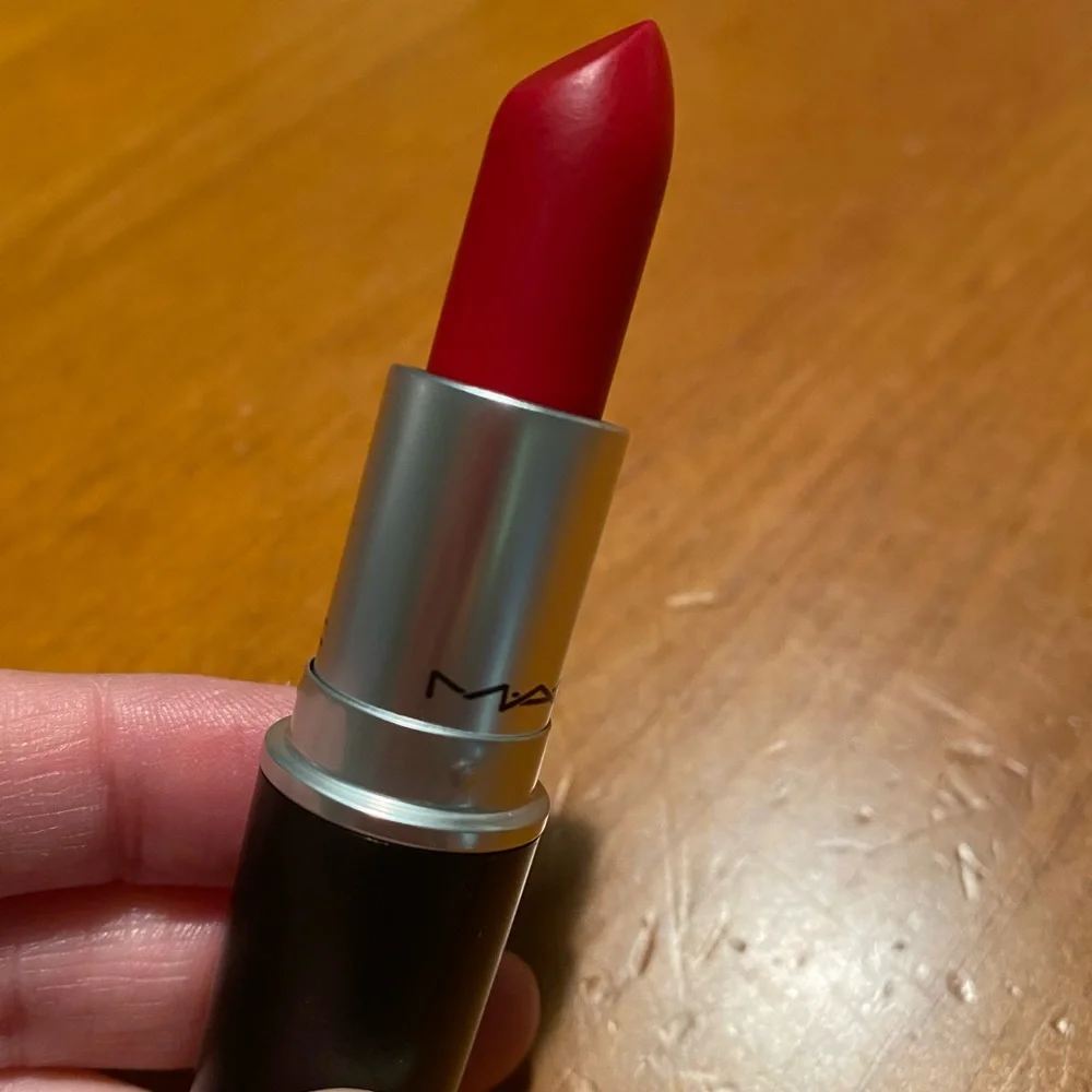 MAC Matte Lipstick Ruby Woo
